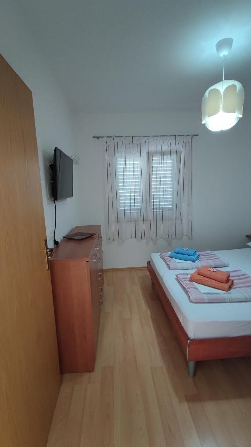 Rogoznica Seafront Apartment - Kalebova Luka Екстериор снимка