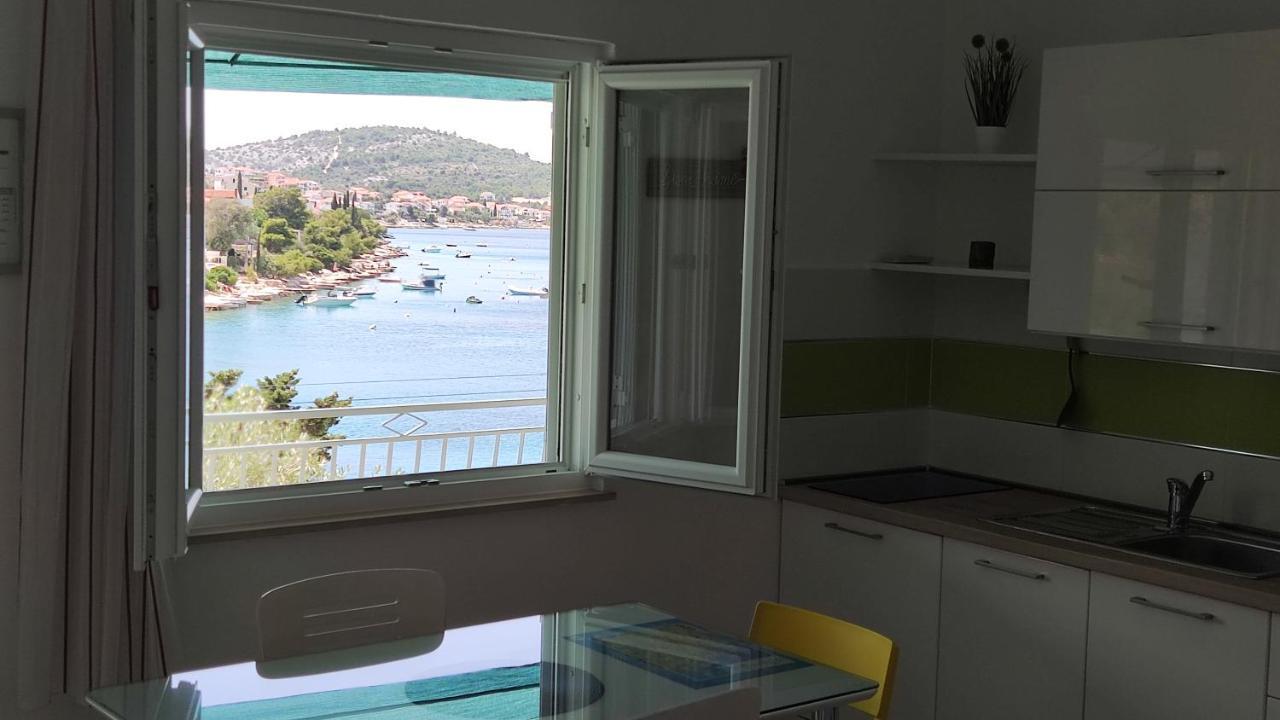 Rogoznica Seafront Apartment - Kalebova Luka Екстериор снимка