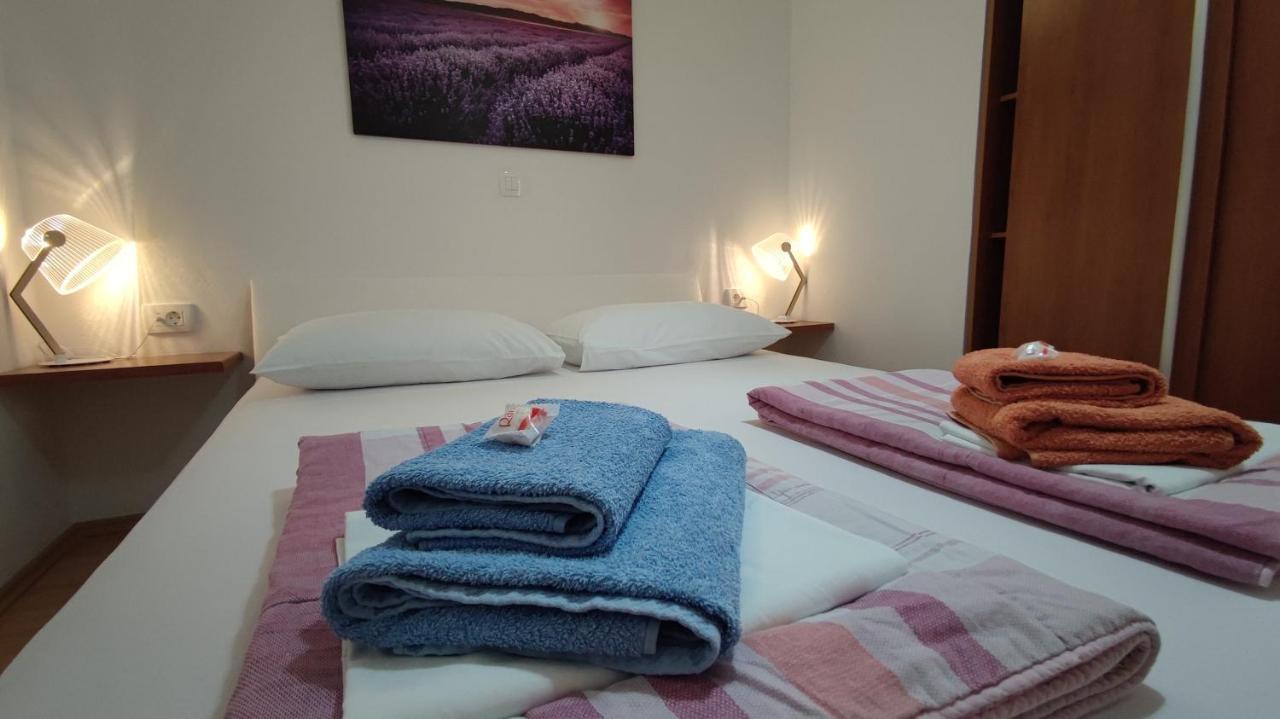 Rogoznica Seafront Apartment - Kalebova Luka Екстериор снимка