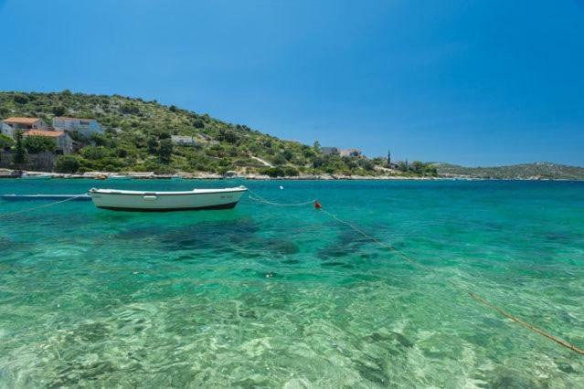 Rogoznica Seafront Apartment - Kalebova Luka Екстериор снимка